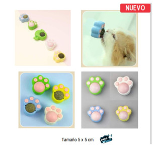 JUGUETE  BOLA DE CATNIP DISEÑO HUELLA